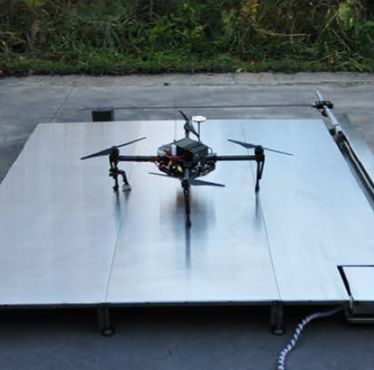Enlarged view: A UAV-system on a charging-pad
